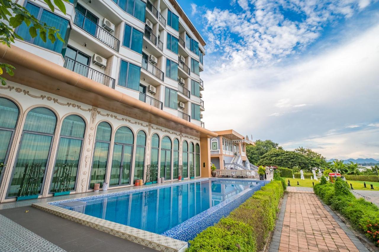 Mekong Heritage Hotel Nakhon Phanom Bagian luar foto